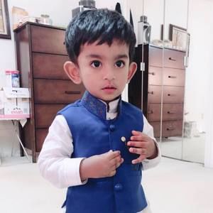 Meet your Posher, Sadia